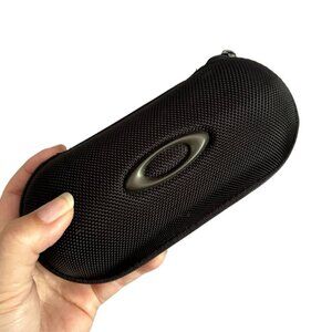 Oakley Black Zip Around Sunglasses Case - Large